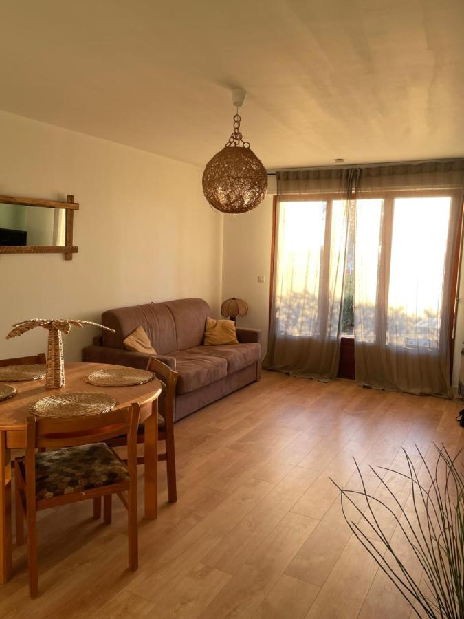 "Les Palmiers" Studio Spacieux Vue Mer Terrasse & Parking Сен-Сир-сюр-Мер Экстерьер фото